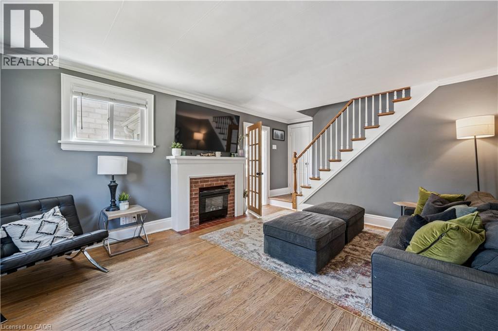 Property at 200 HEWAT Street image 3