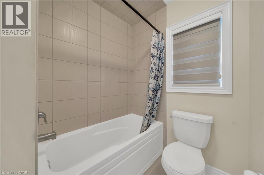35 Santo Court, Breslau, Ontario  N0B 1M0 - Photo 33 - 40760150