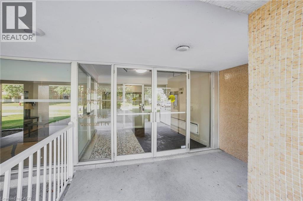 8 Woodman Drive S Unit# 808, Hamilton, Ontario  L8K 4C9 - Photo 5 - 40761052