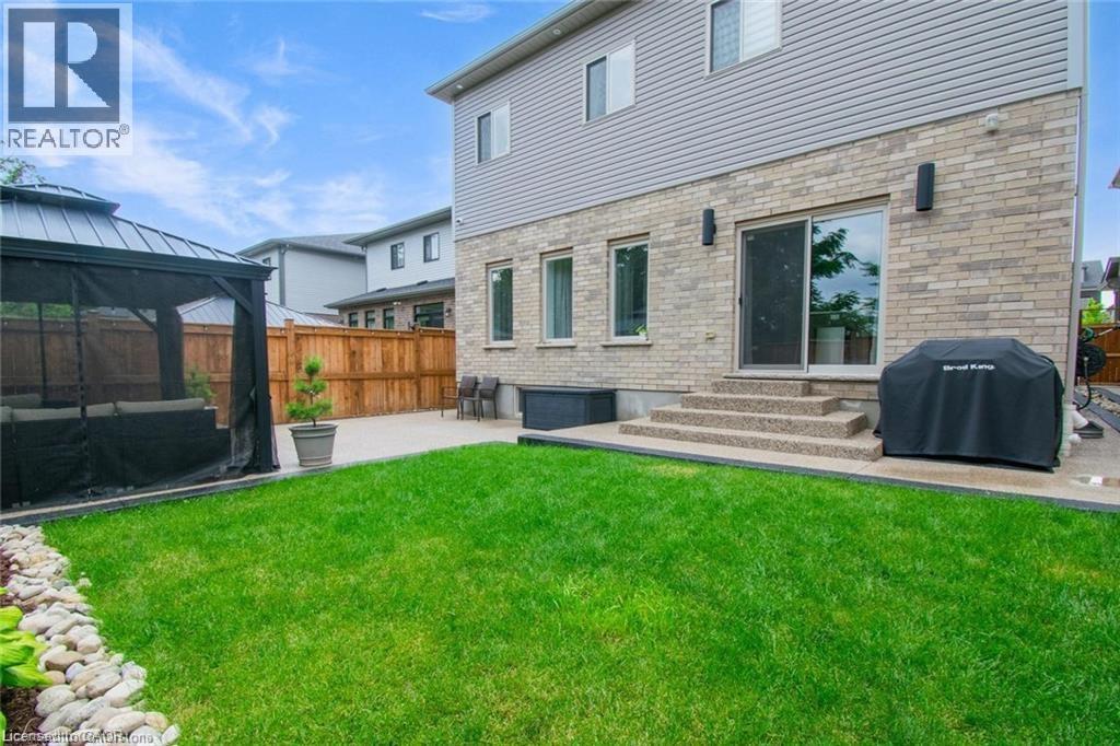 49 Scots Pine Trail, Kitchener, Ontario  N2R 0N6 - Photo 50 - 40761083