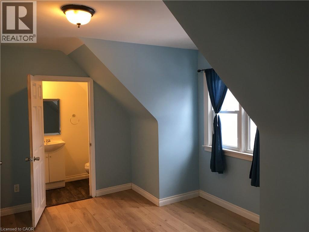 18 Merchison Avenue, Hamilton, Ontario  L8H 3C9 - Photo 10 - 40761297