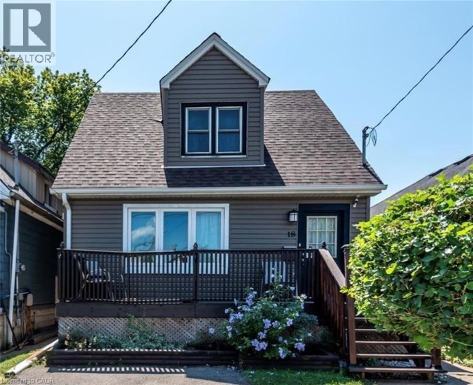 18 Merchison Avenue, Hamilton, Ontario  L8H 3C9 - Photo 1 - 40761297