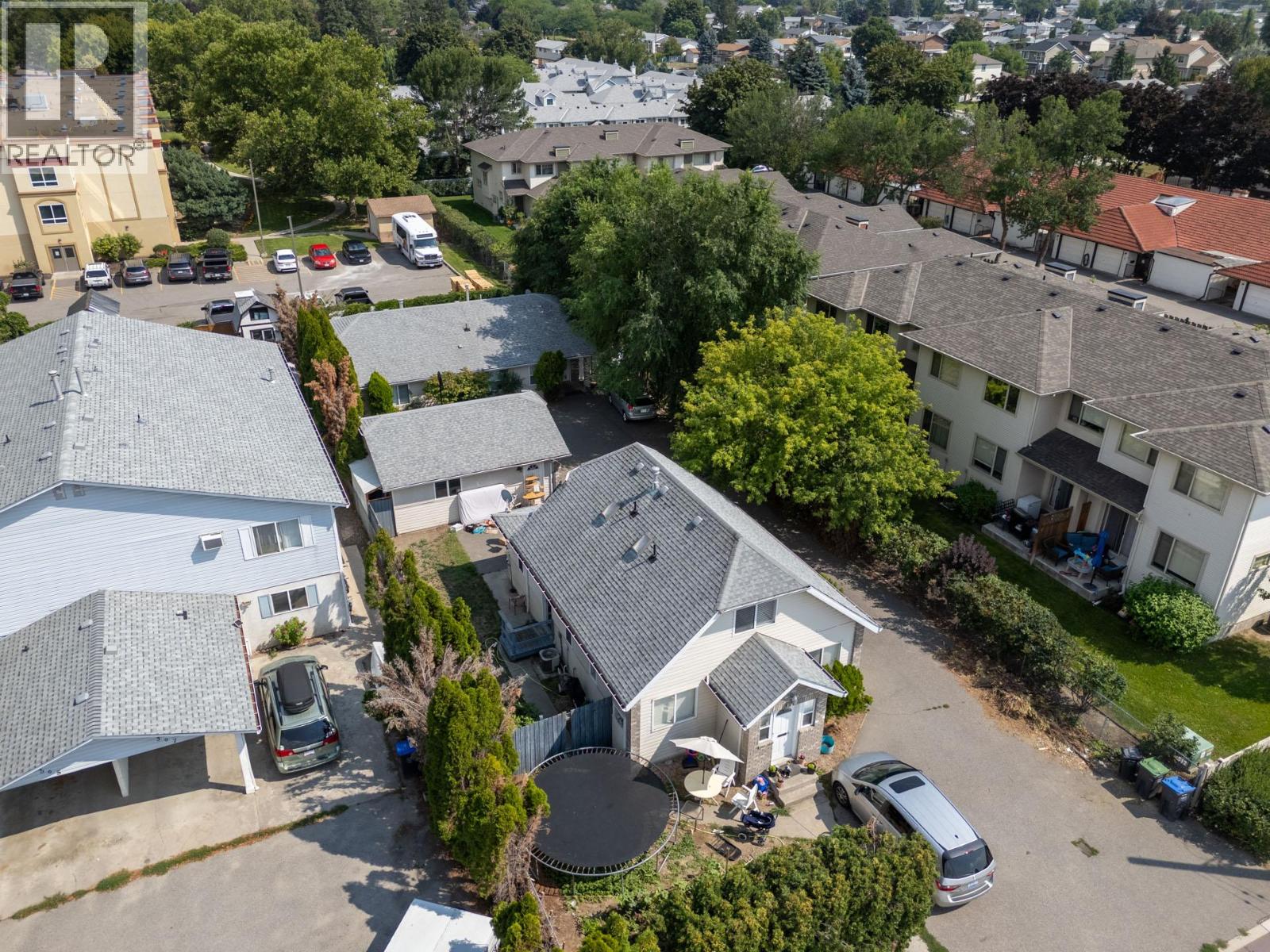 315 Gerstmar Road, Kelowna, British Columbia  V1X 4A6 - Photo 57 - 10359972