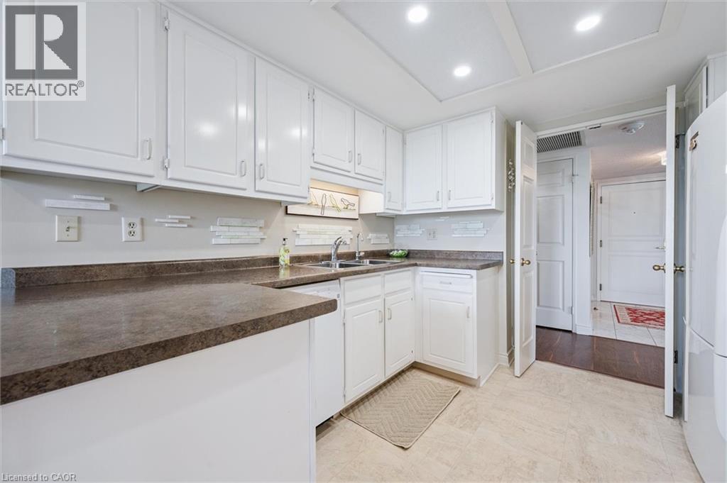 6 Willow Street Unit# 702, Waterloo, Ontario N2J 4S3 - Photo 20 - 40761617