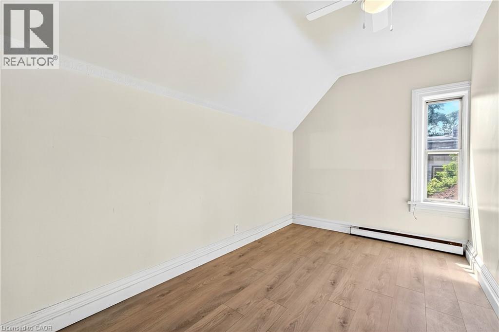 15 Warnock Street Unit# Upper, Cambridge, Ontario  N1R 2A7 - Photo 11 - 40761681