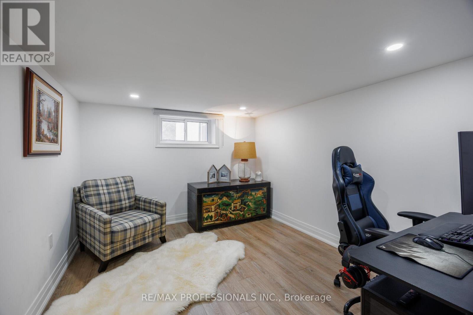 168 The Kingsway, Toronto, Ontario  M8X 2V6 - Photo 35 - W12353629