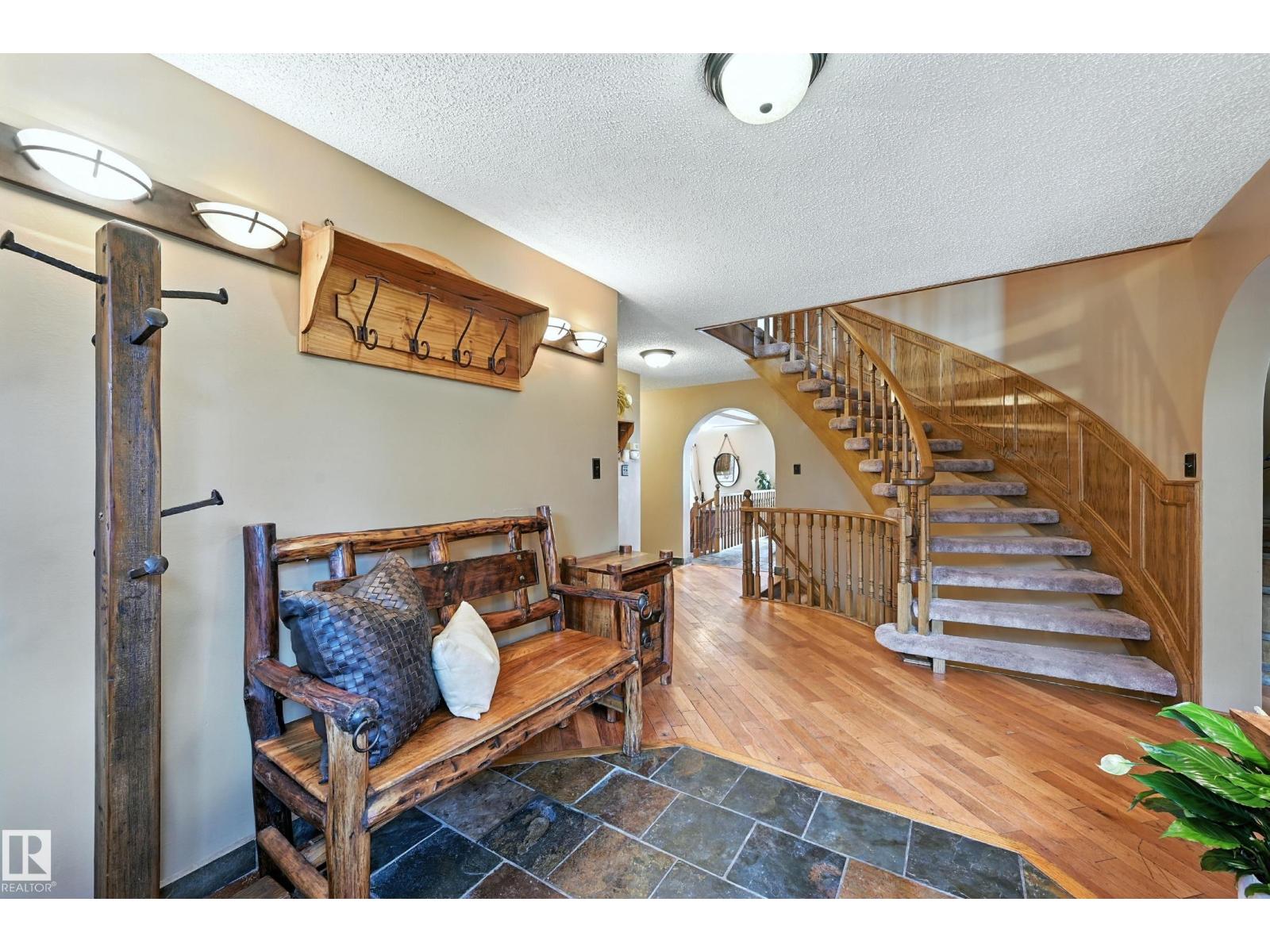 16815 41 Av Sw, Edmonton, Alberta  T6Y 0H9 - Photo 4 - E4453724