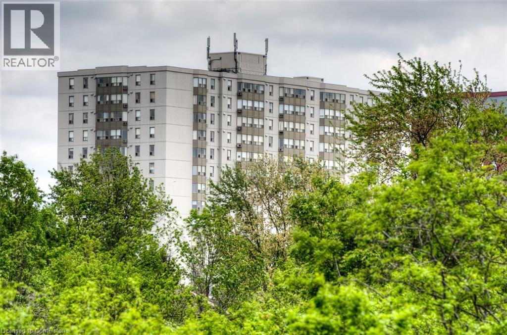 Property at 35 GREEN VALLEY Drive Unit# 211 image 2