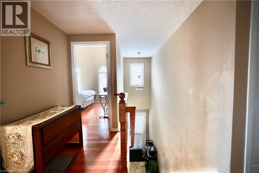 590 Goldthread Street, Waterloo, Ontario  N2V 2X6 - Photo 19 - 40693335