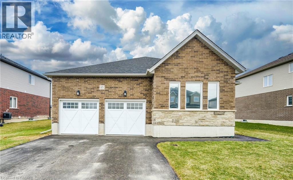 115 Maple Street, Drayton, Ontario  N0G 1P0 - Photo 1 - 40715539