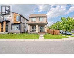 4 Copperpond Parade SE Copperfield