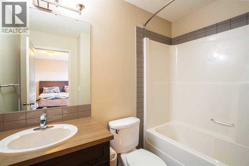 4 Copperpond Parade Se, Calgary, Alberta  T2Z 1J3 - Photo 27 - A2249169