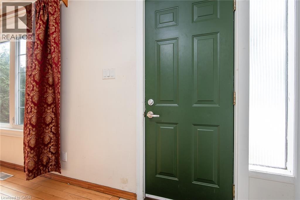 127 Kinzie Avenue, Kitchener, Ontario  N2A 2J7 - Photo 4 - 40720582