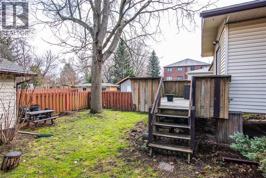 127 Kinzie Avenue, Kitchener, Ontario  N2A 2J7 - Photo 17 - 40720582