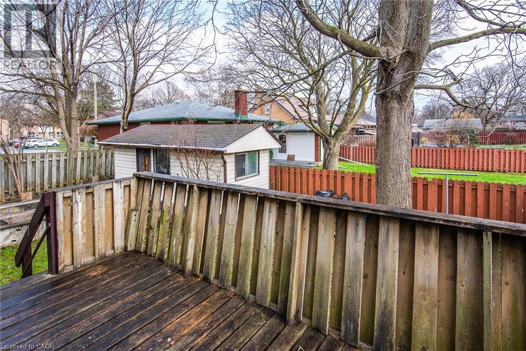127 Kinzie Avenue, Kitchener, Ontario  N2A 2J7 - Photo 23 - 40720582