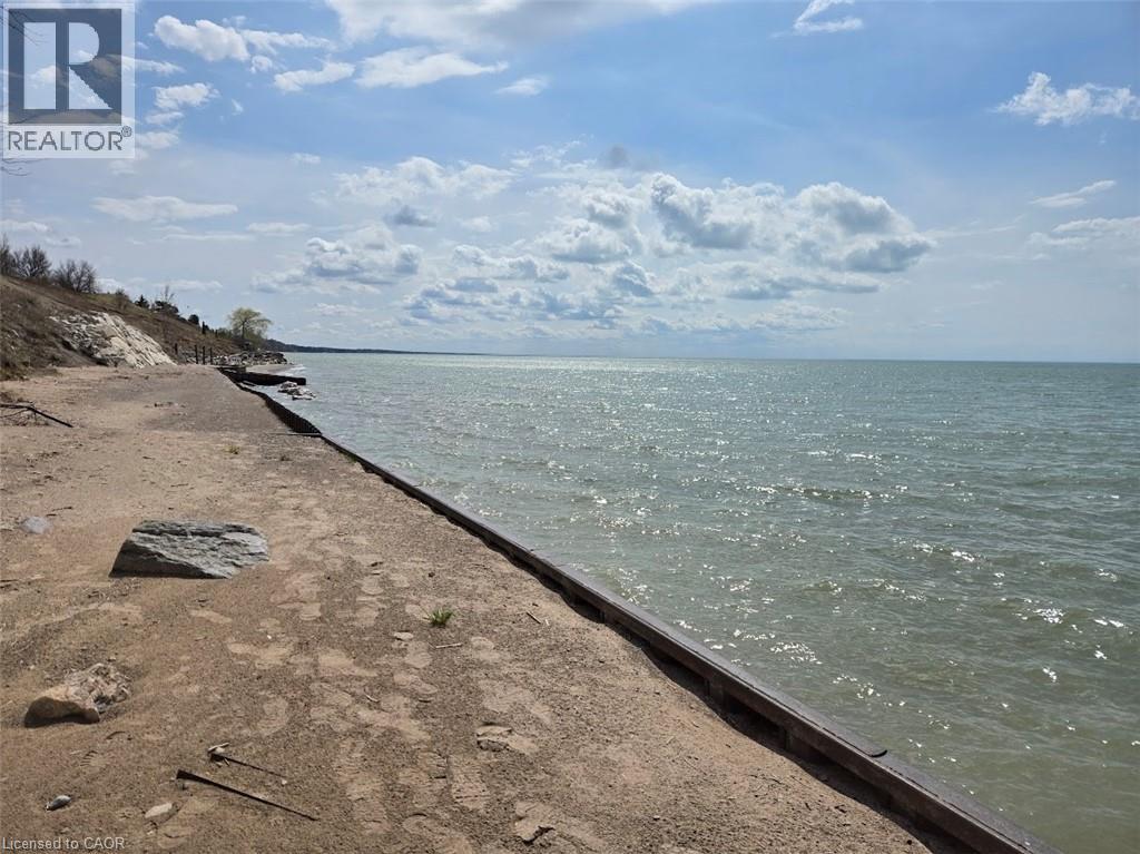 Photo 11 of 24 for 72147 Lake Shore Drive