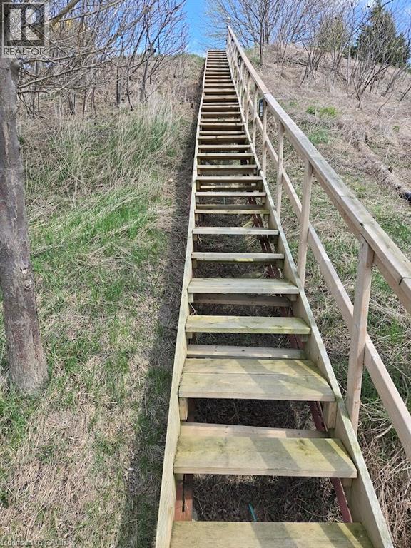 Photo 8 of 24 for 72147 Lake Shore Drive