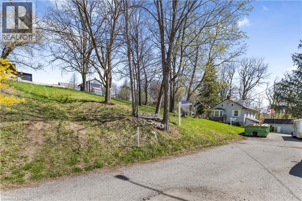 10 Elgin Street E, Woolwich, Ontario  N0B 1N0 - Photo 1 - 40721754