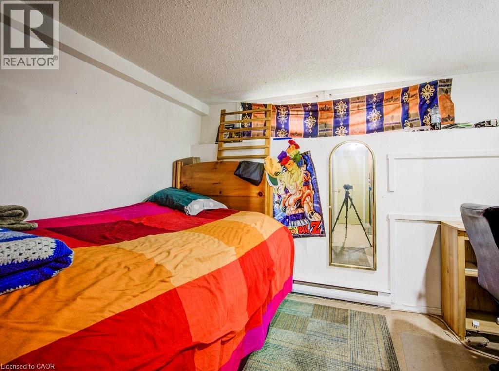 70 William Street W, Waterloo, Ontario  N2L 1J7 - Photo 43 - 40736703