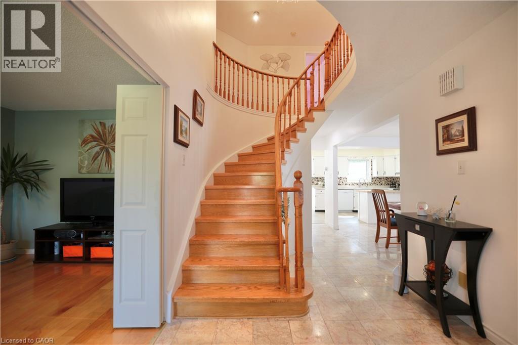 236 Westvale Drive, Waterloo, Ontario  N2T 1Y1 - Photo 6 - 40736908