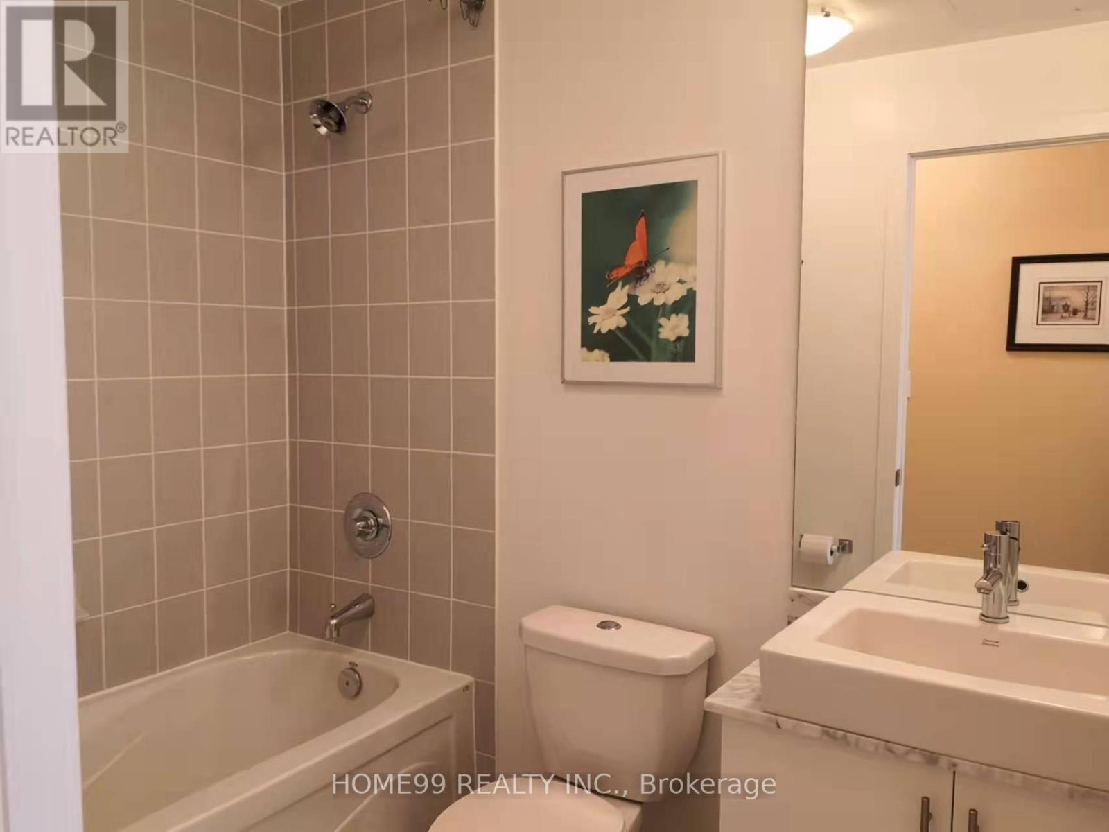 1404 - 65 Bremner Boulevard, Toronto, Ontario  M5J 0A7 - Photo 9 - C12353680