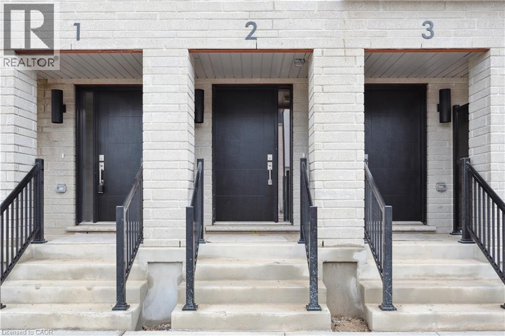 15 Stauffer Woods Trail Unit# A2, Kitchener, Ontario  N2P 2P4 - Photo 2 - 40738781