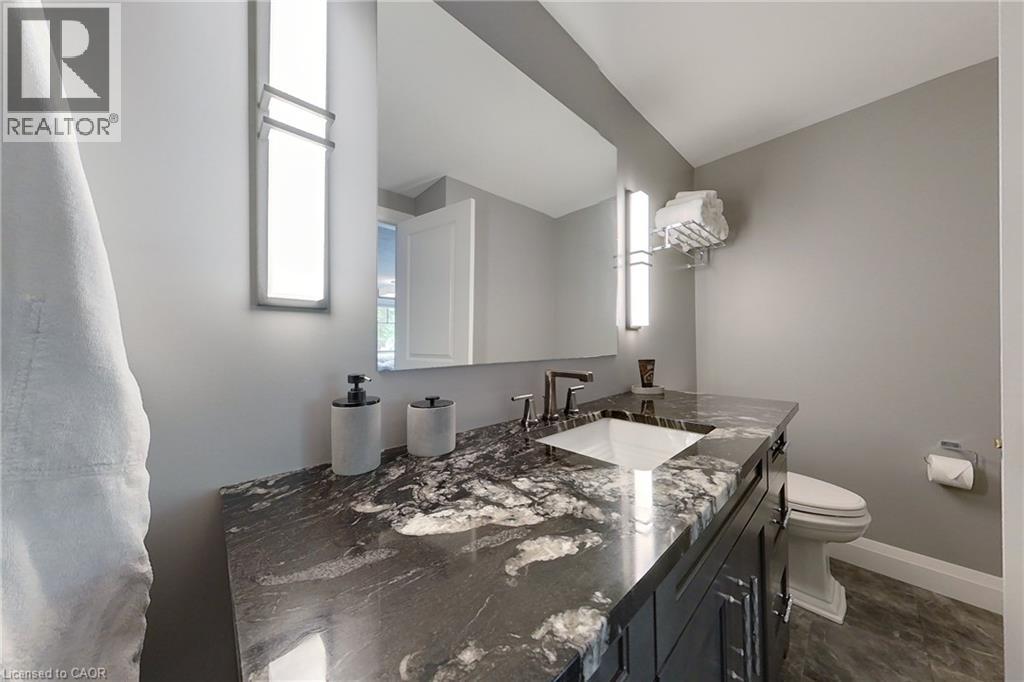 284 Old Post Road, Waterloo, Ontario  N2L 5C1 - Photo 26 - 40739229