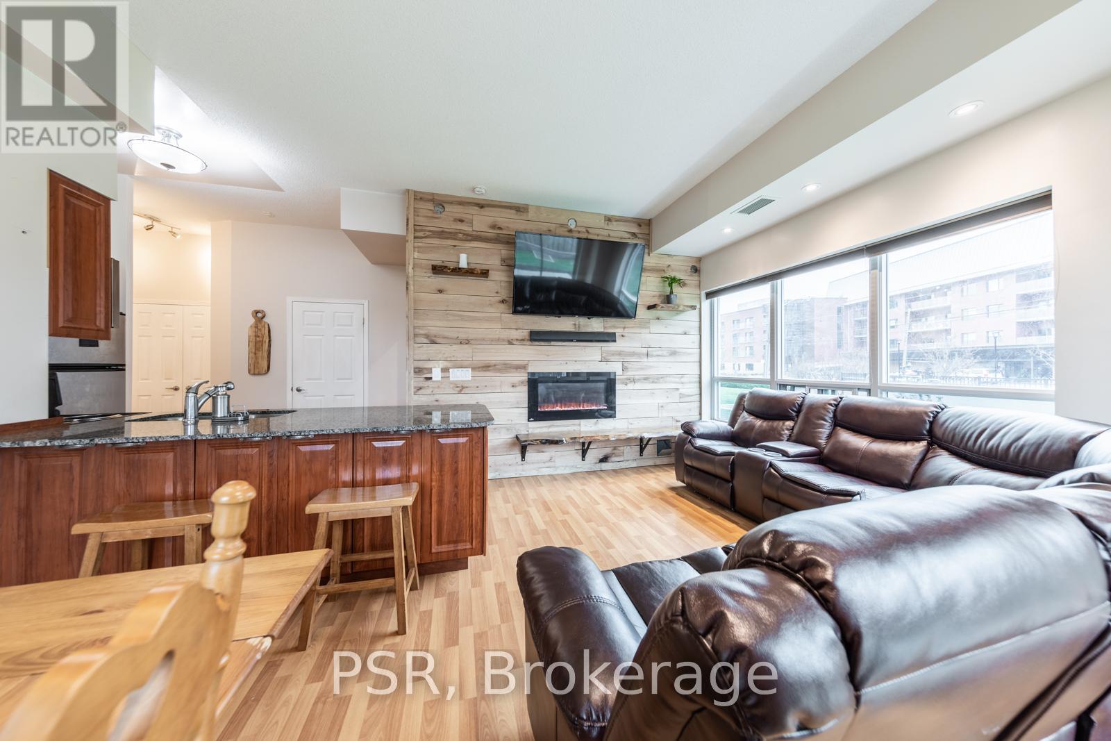 109 - 60 Fairfax Crescent, Toronto, Ontario  M1L 0E1 - Photo 2 - E12353637