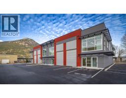 108a 38926 Mid Way, Squamish, Ca