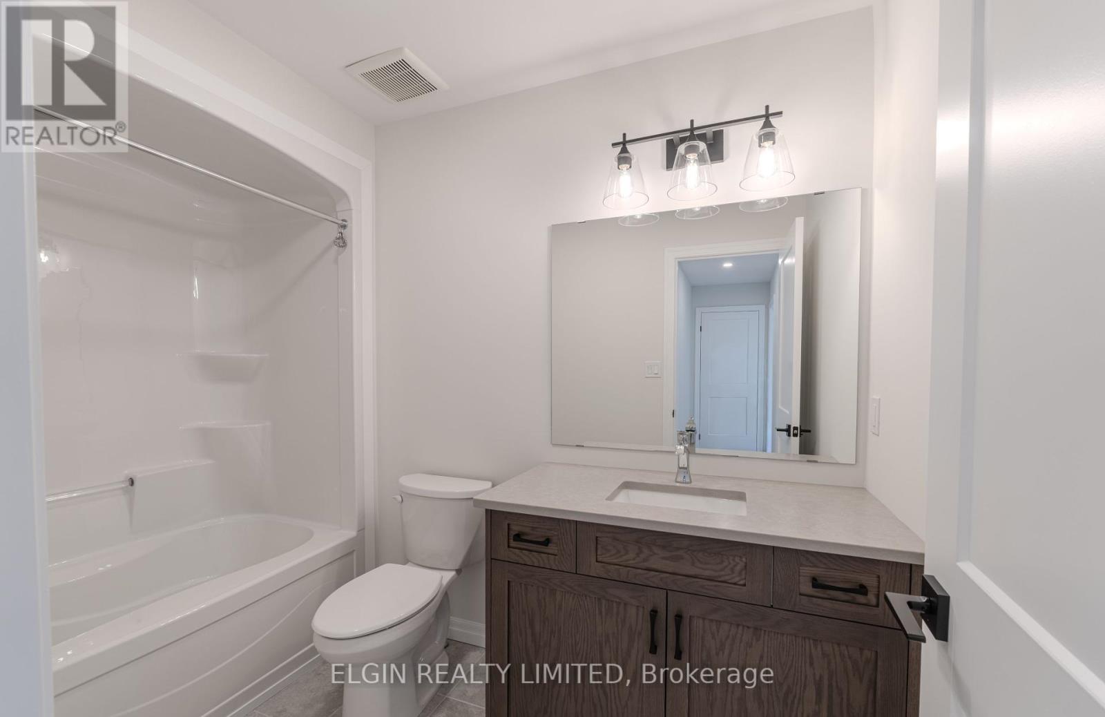 12 Braun Avenue, Tillsonburg, Ontario  N4G 0K5 - Photo 25 - X12344171