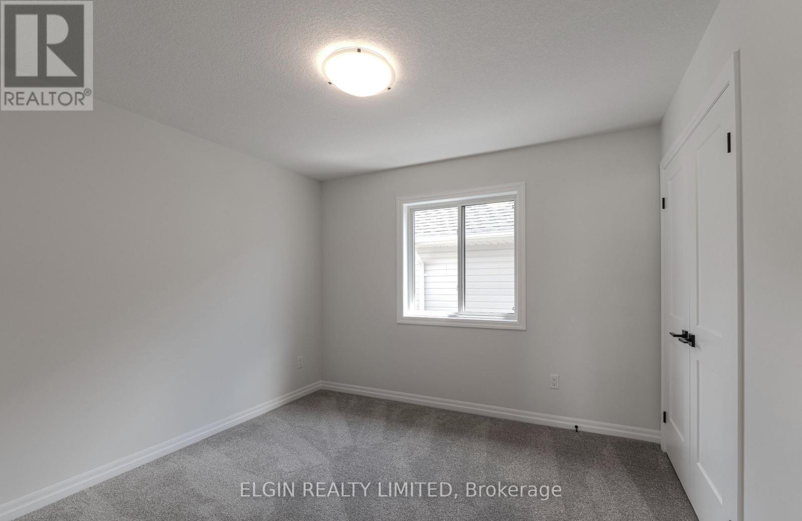 12 Braun Avenue, Tillsonburg, Ontario  N4G 0K5 - Photo 15 - X12344171