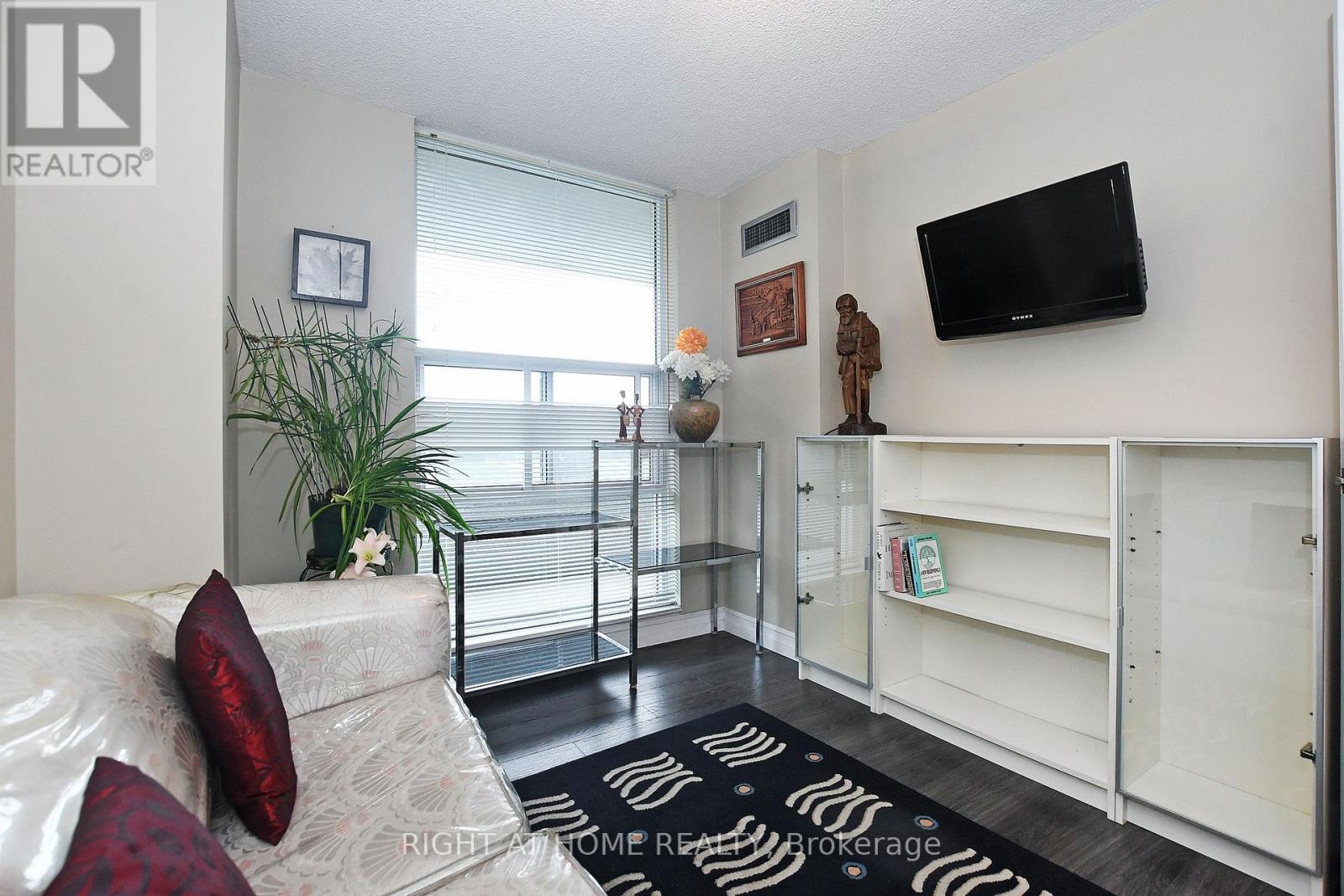 806 - 60 Inverlochy Boulevard, Markham, Ontario  L3T 4T7 - Photo 32 - N12353668