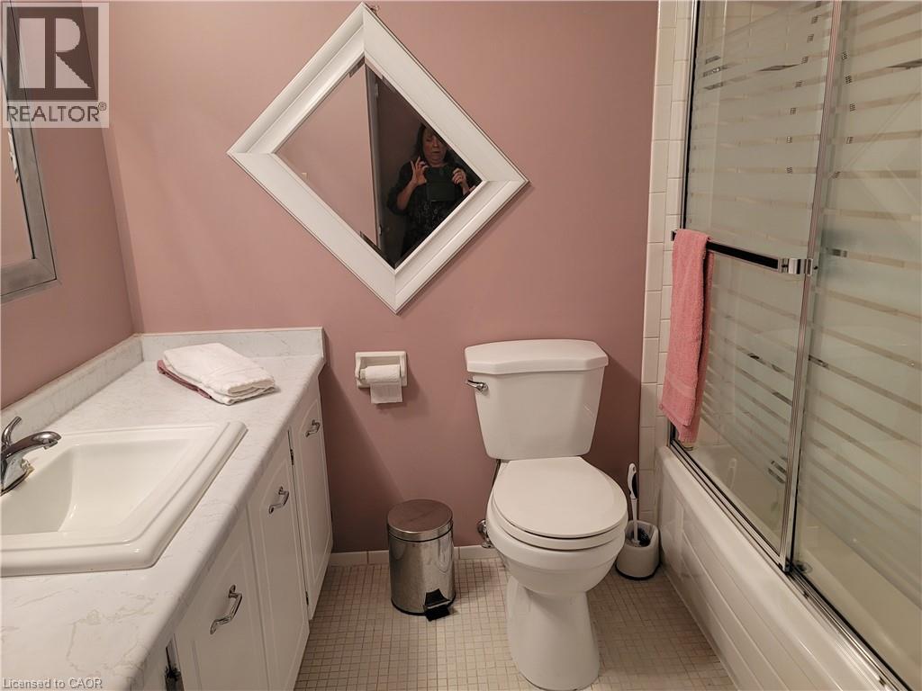 81 Church Street Unit# 1602, Kitchener, Ontario  N2E 4M1 - Photo 9 - 40745367