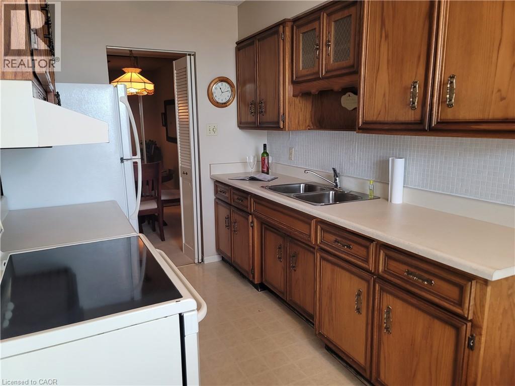 81 Church Street Unit# 1602, Kitchener, Ontario  N2E 4M1 - Photo 16 - 40745367