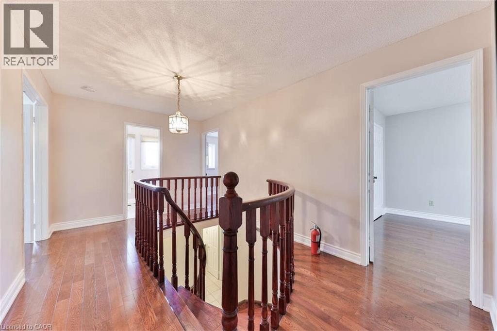 5275 Thornwood Drive, Mississauga, Ontario  L4Z 3J3 - Photo 28 - 40745807