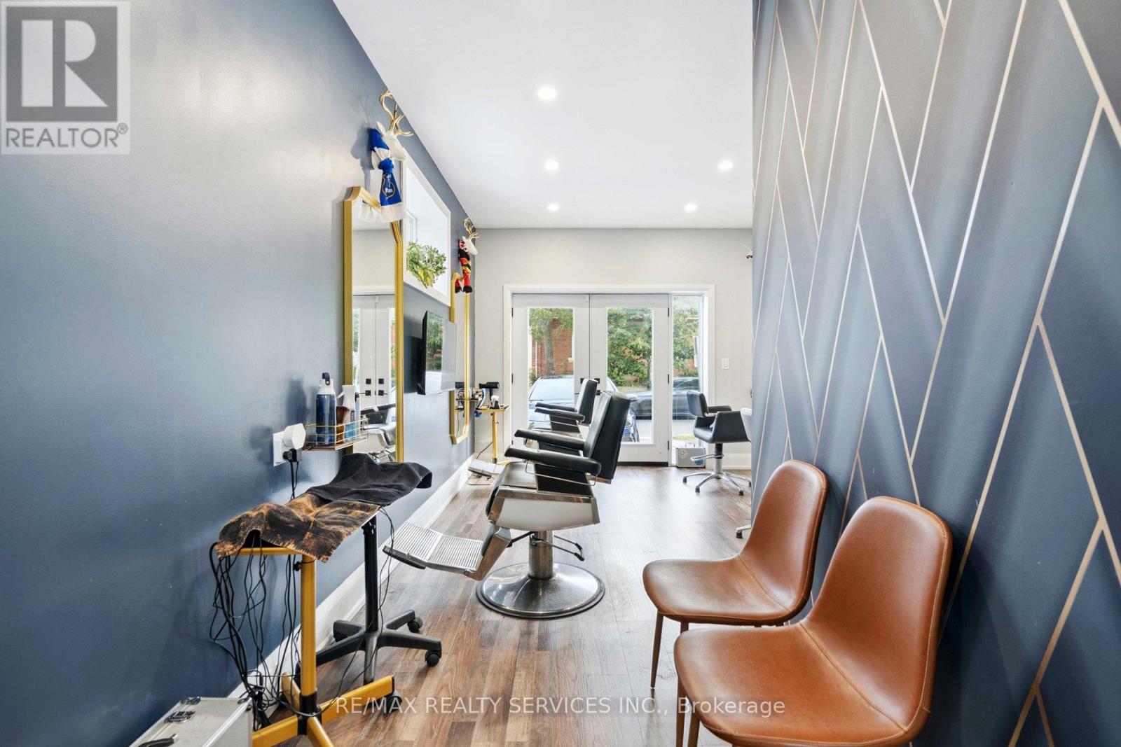 127 Queen Street W, Brampton, Ontario  L6Y 1M3 - Photo 21 - W12353645
