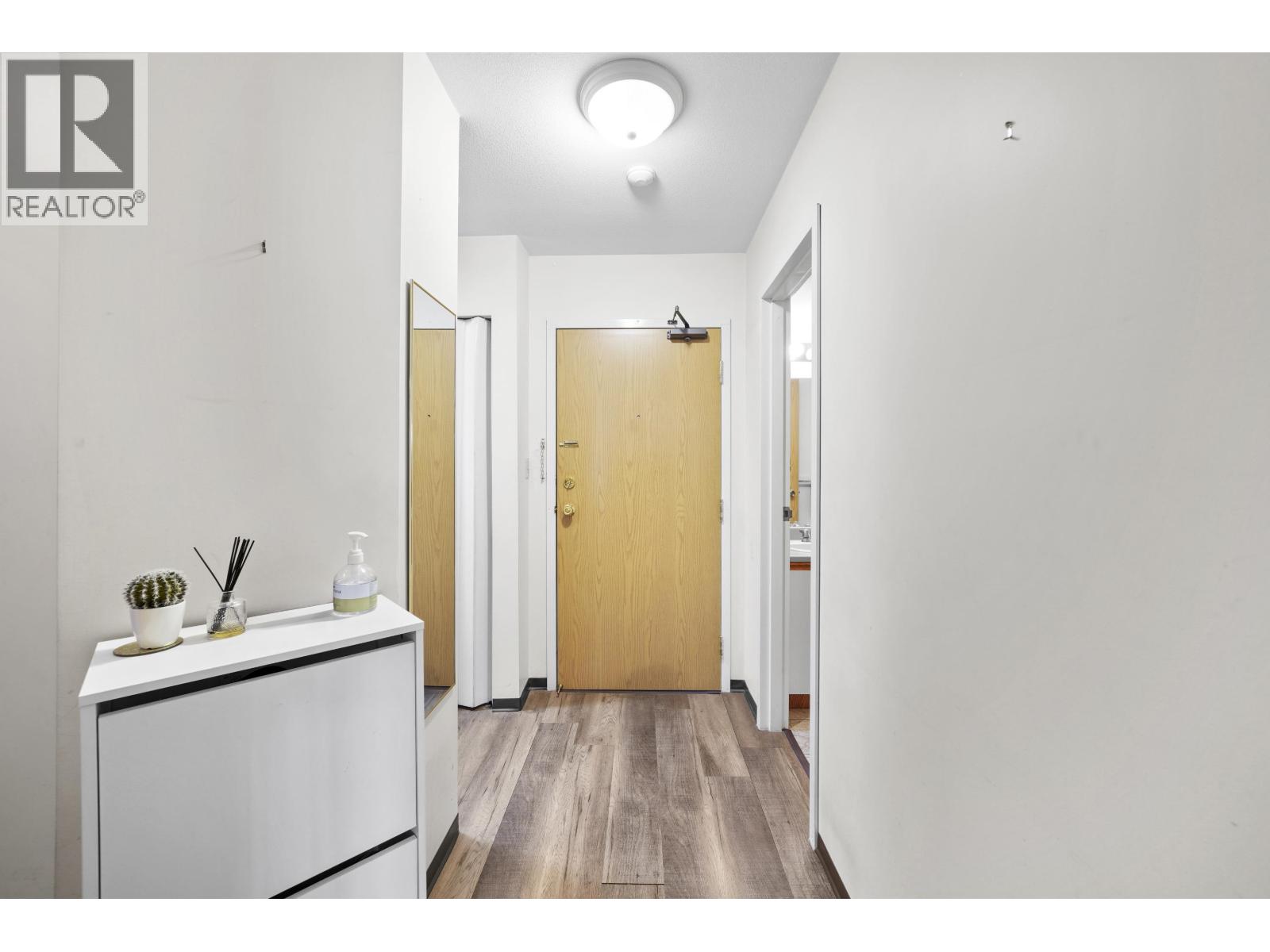 204 7431 Blundell Road, Richmond, British Columbia  V6Y 3G8 - Photo 3 - R3038698