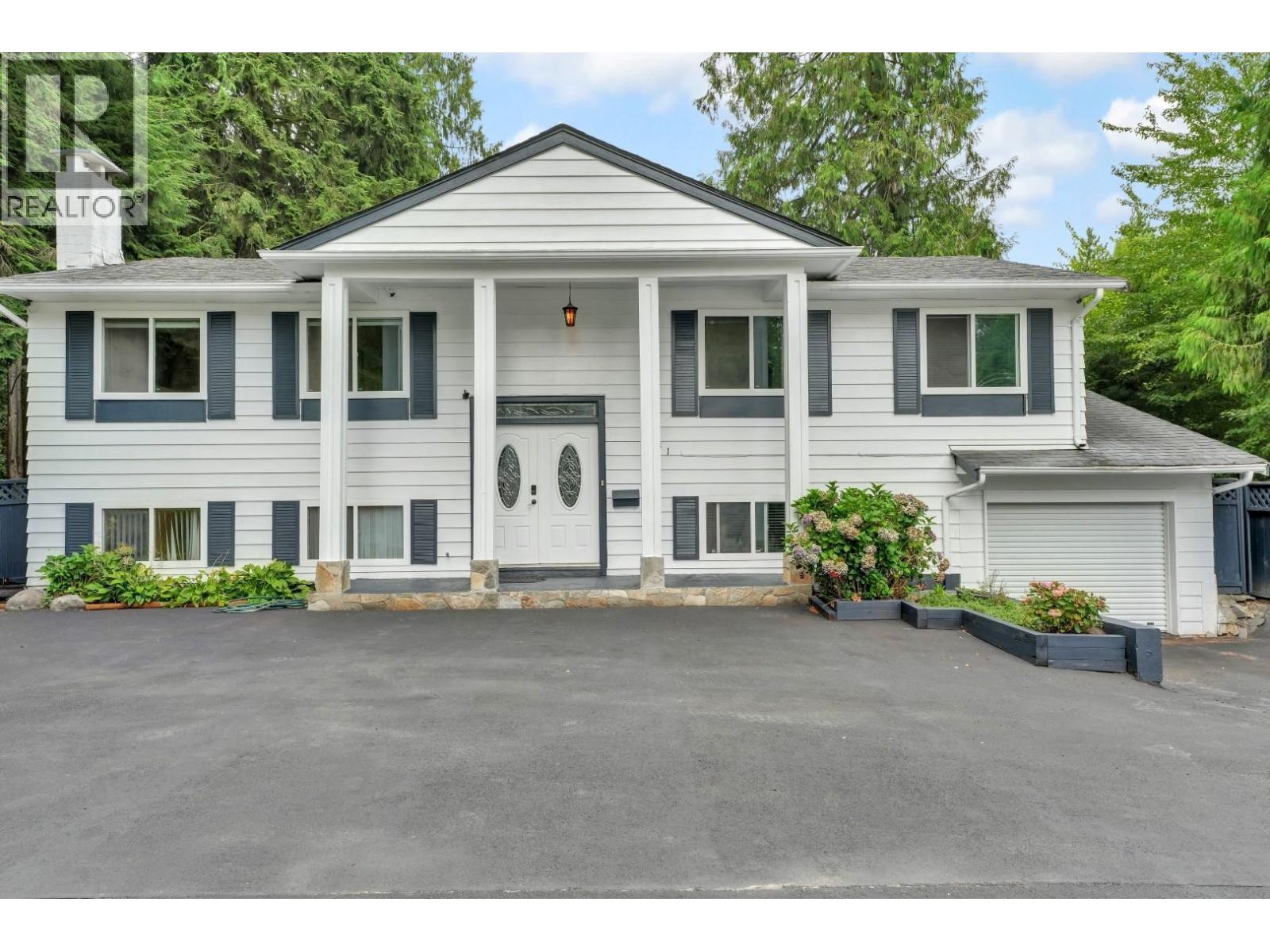 Property at 1081 LINCOLN AVENUE image 1