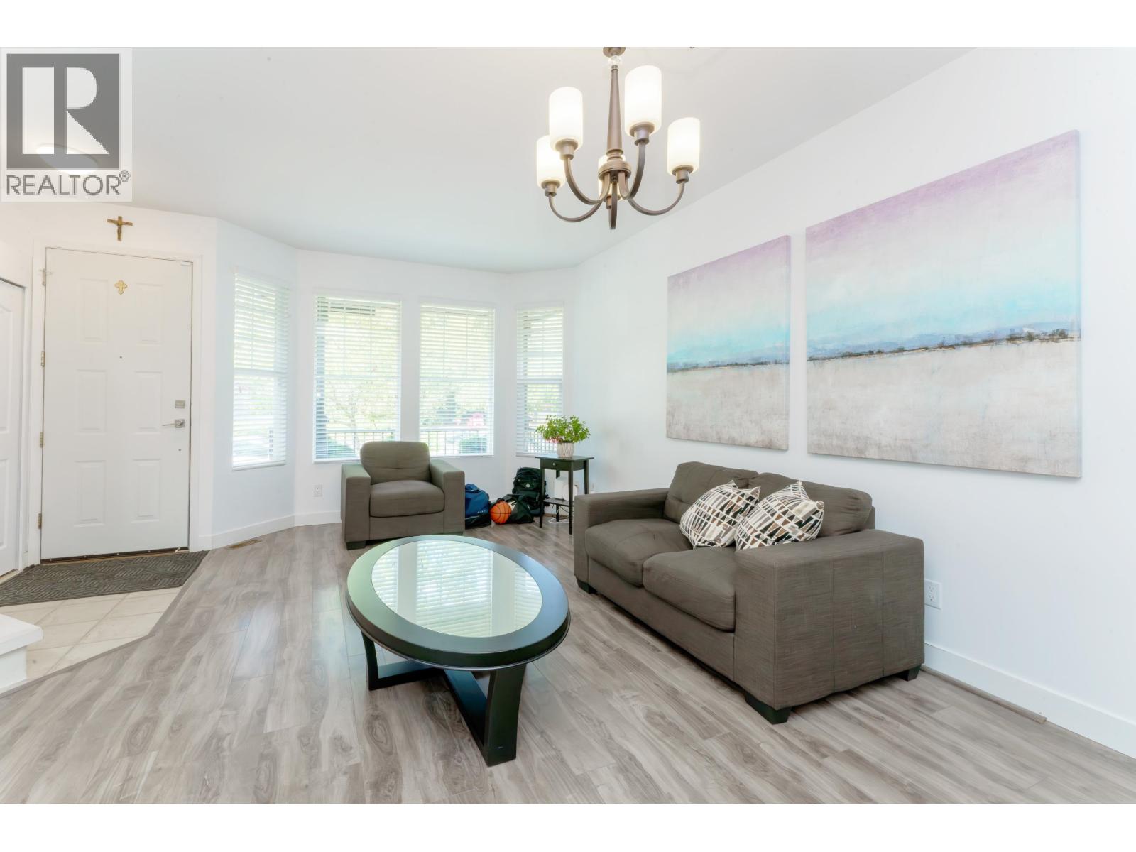 24386 101 Avenue, Maple Ridge, British Columbia V2W 1W8 - Photo 2 - R3038742