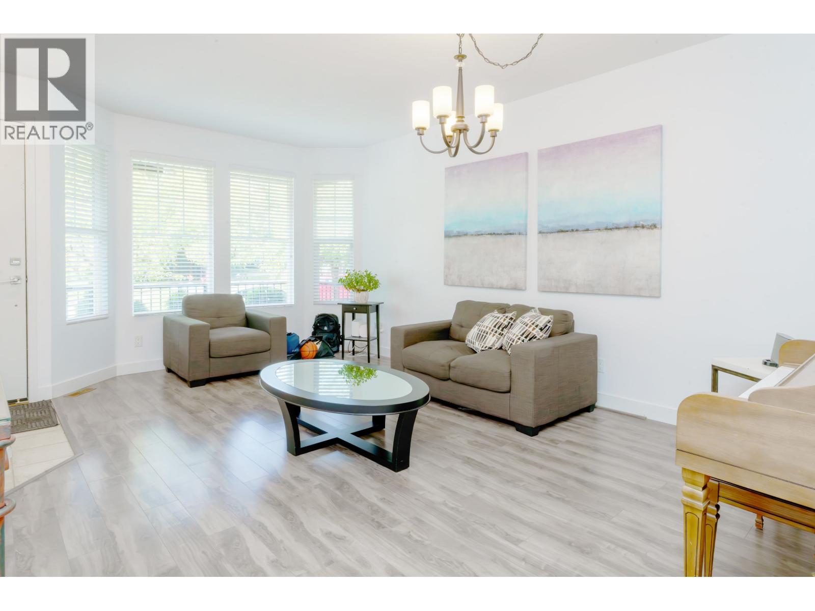 24386 101 Avenue, Maple Ridge, British Columbia V2W 1W8 - Photo 5 - R3038742