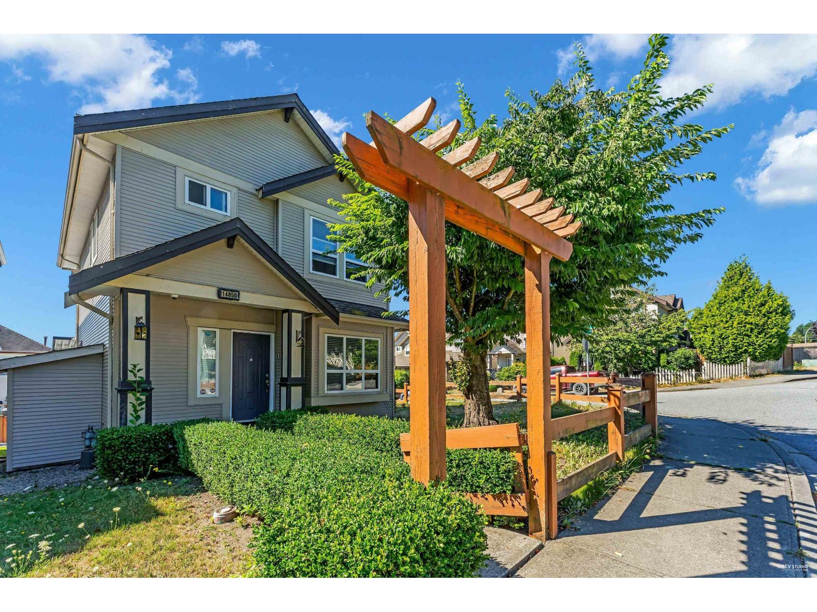 14850 57 AVENUE, surrey, British Columbia