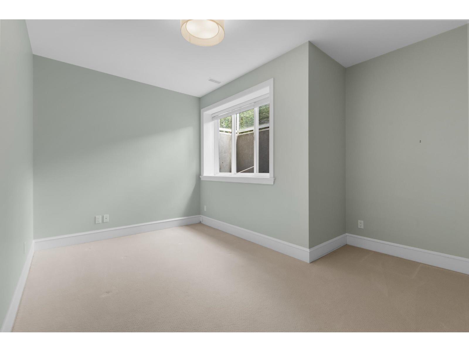 3388 Canterbury Drive, Surrey, British Columbia  V3Z 0J8 - Photo 30 - R3038499