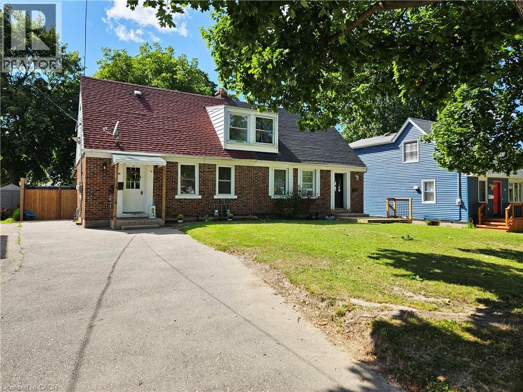 Property at 45 ST CLAIR Avenue image 2