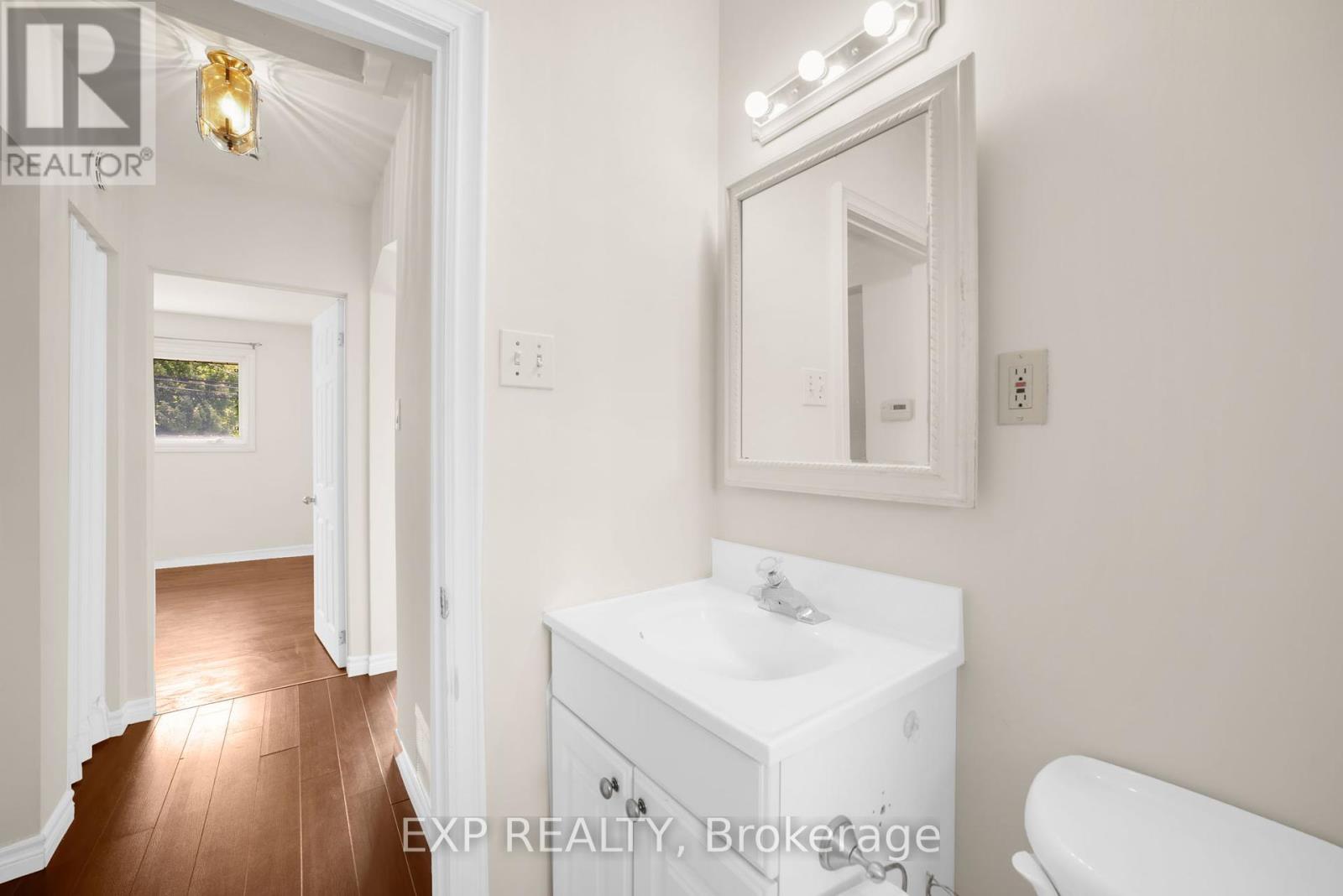272 Upper Paradise Road, Hamilton, Ontario  L9C 5C2 - Photo 16 - X12353643