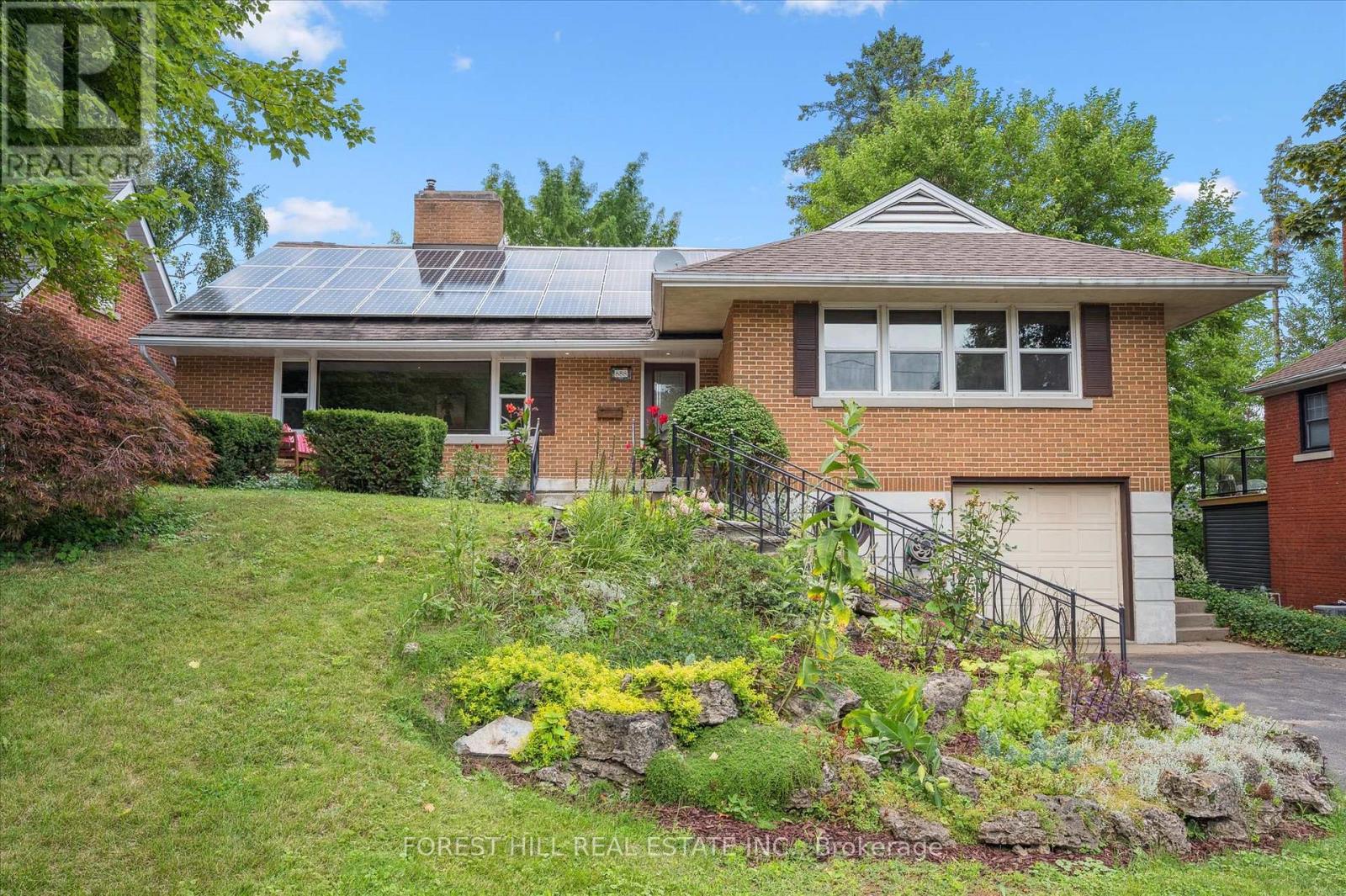 Property at 688 ROCKWAY DRIVE image 1