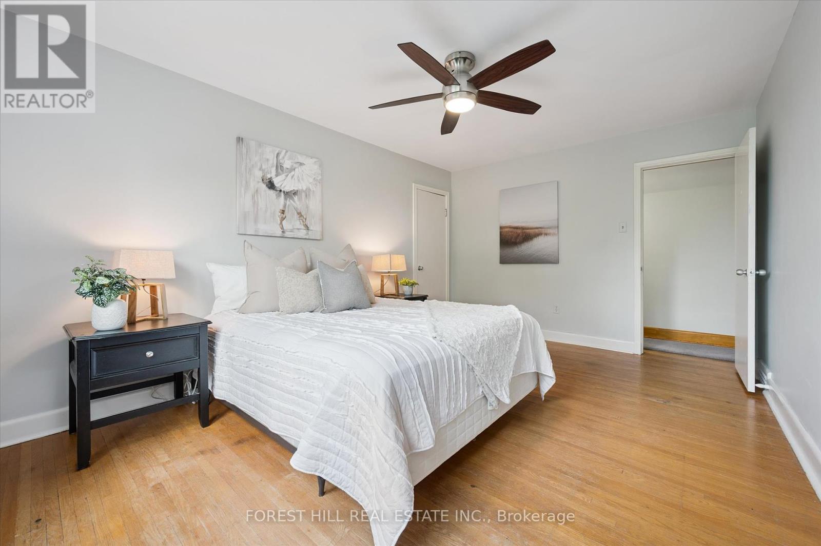 688 Rockway Drive, Kitchener, Ontario  N2G 3B4 - Photo 19 - X12353684