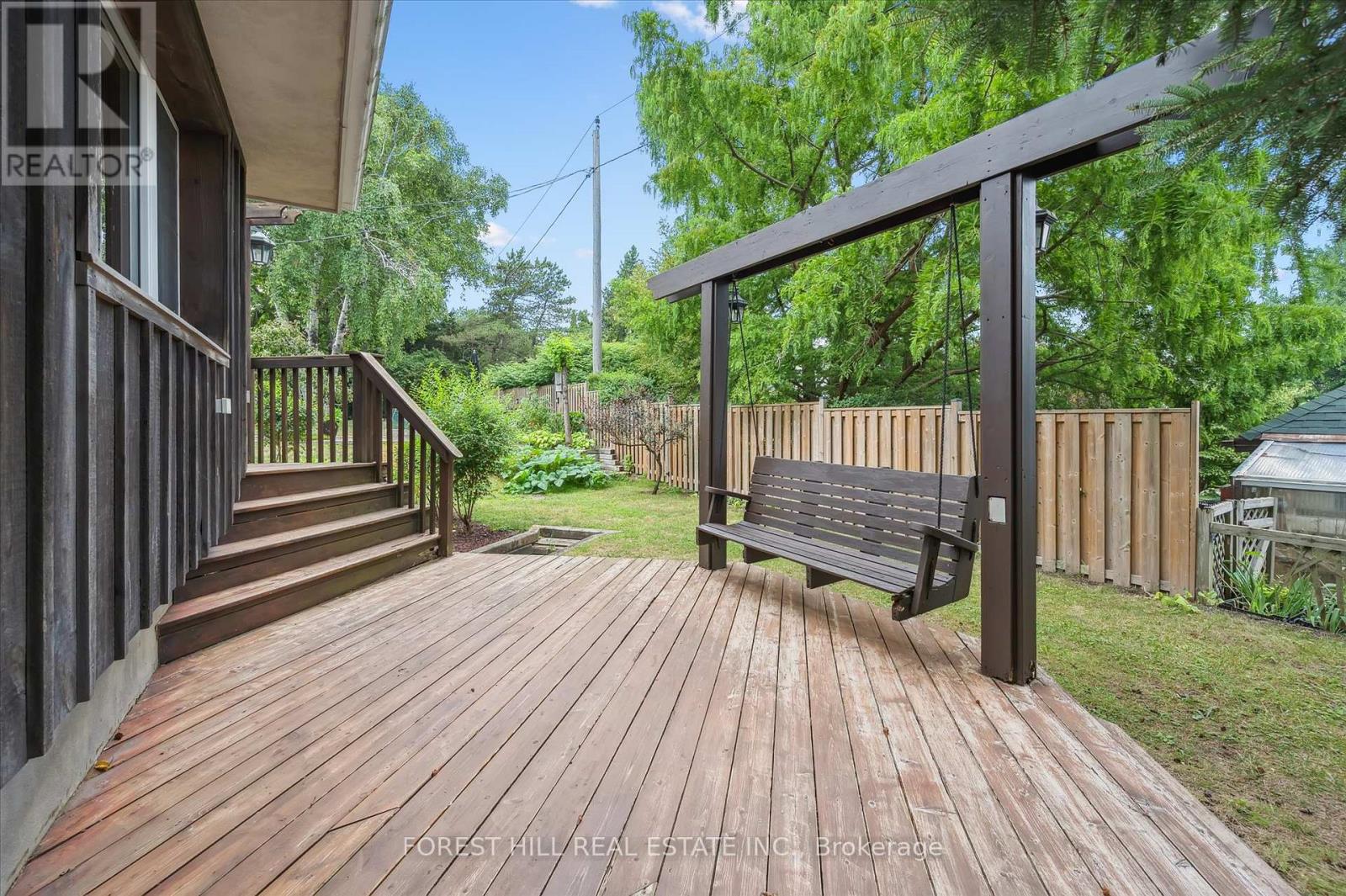 688 Rockway Drive, Kitchener, Ontario  N2G 3B4 - Photo 28 - X12353684
