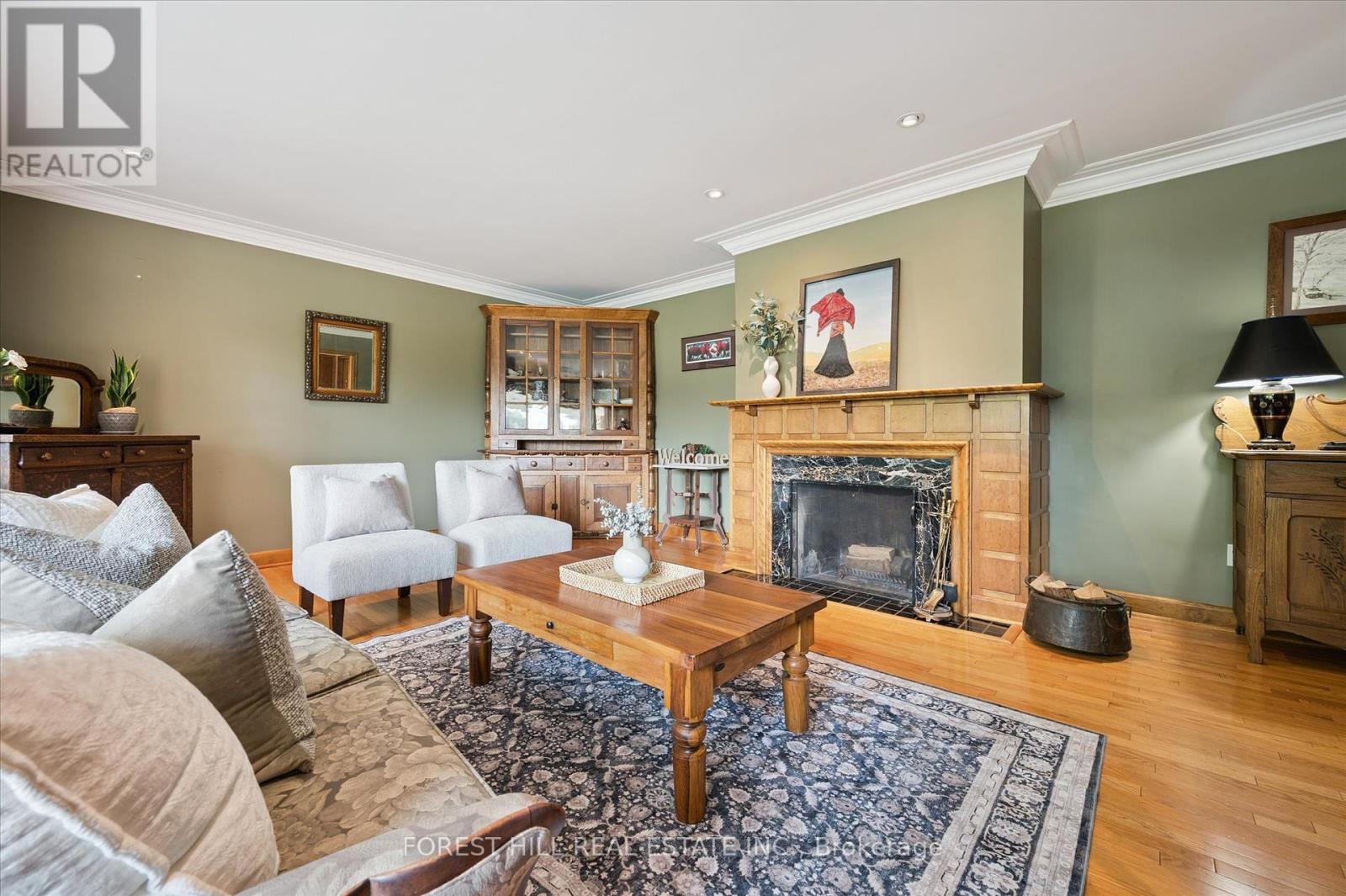 688 Rockway Drive, Kitchener, Ontario  N2G 3B4 - Photo 7 - X12353684