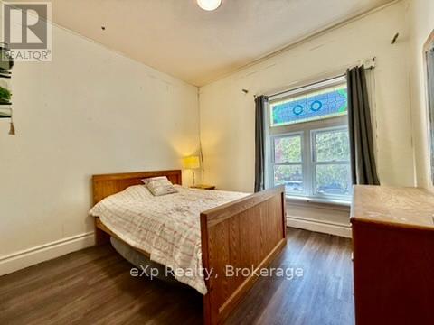 531 11th Avenue, Hanover, Ontario  N4N 2S3 - Photo 12 - X12353719