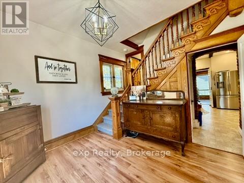531 11th Avenue, Hanover, Ontario  N4N 2S3 - Photo 2 - X12353719